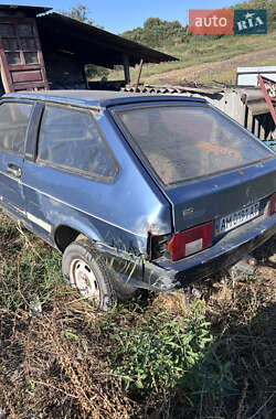 Хэтчбек ВАЗ 2109 1989 в 
