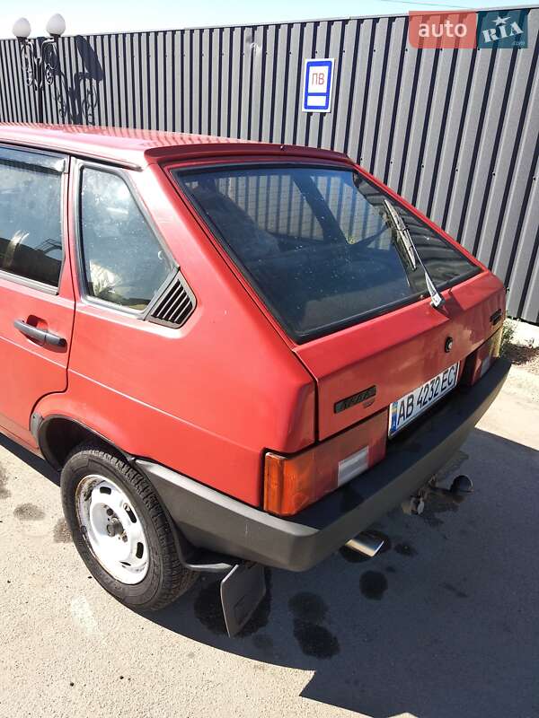 Хетчбек ВАЗ / Lada 2109 1989 в Вінниці