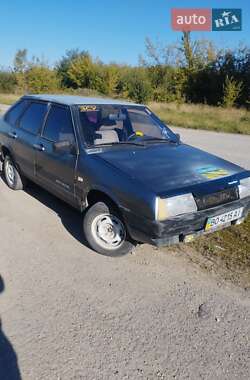 Хэтчбек ВАЗ 2109 1991 в 