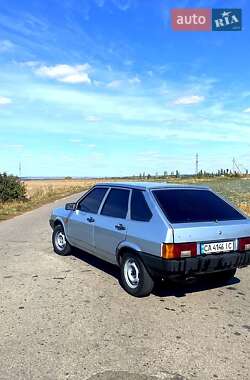 Хэтчбек ВАЗ 2109 2003 в 