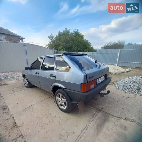 Хэтчбек ВАЗ / Lada 2109 2007 в Томаковке