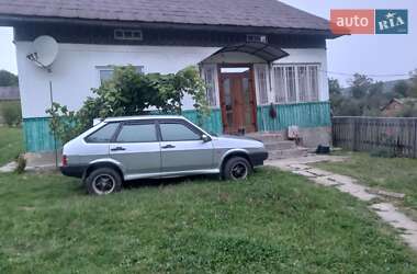 Хетчбек ВАЗ 2109 2003 в Сторожинці
