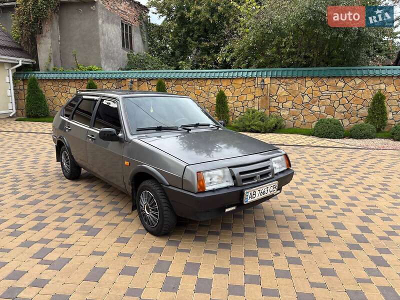 Хэтчбек ВАЗ / Lada 2109 1991 в Могилев-Подольске