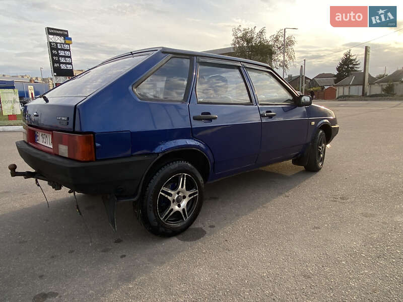 Хэтчбек ВАЗ / Lada 2109 2002 в Кременчуге