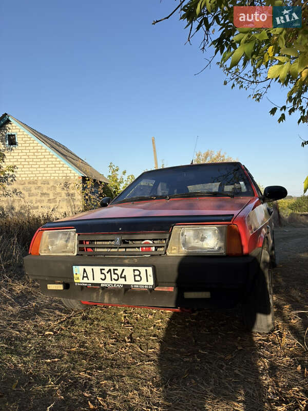 Хетчбек ВАЗ 2109 1992 в  фото Хетчбек ВАЗ 2109 1992 в