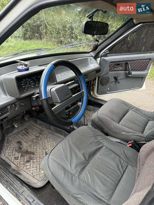 Хэтчбек ВАЗ / Lada 2109 1991 в Казатине