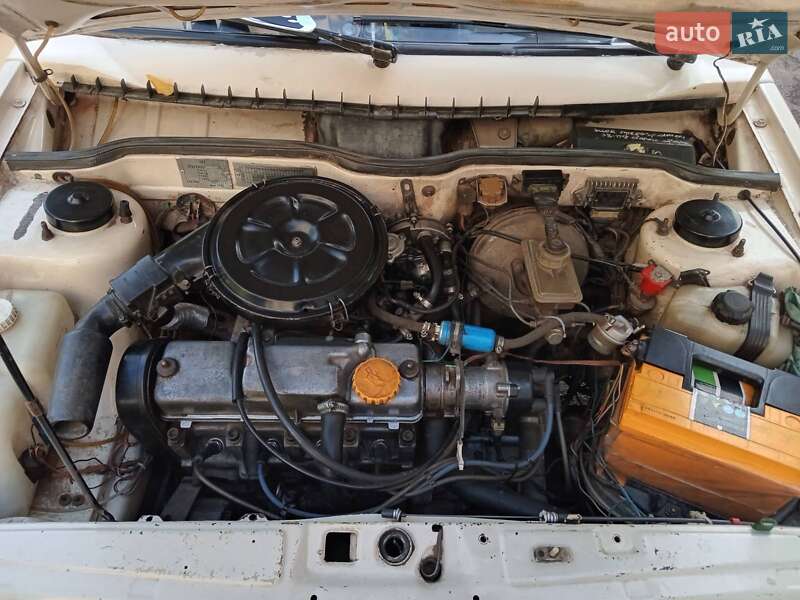 Хэтчбек ВАЗ / Lada 2109 1992 в Александрие