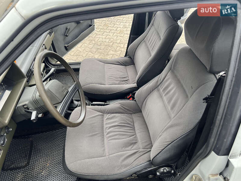 Хэтчбек ВАЗ / Lada 2109 1990 в Одессе фото 18 Хэтчбек ВАЗ / Lada 2109 1990 в Одессе
