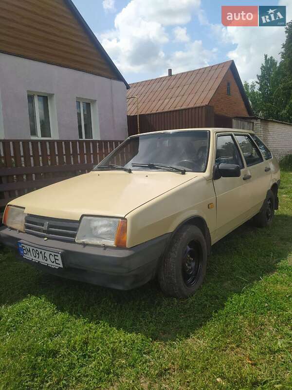 Хэтчбек ВАЗ / Lada 2109 1995 в Сумах