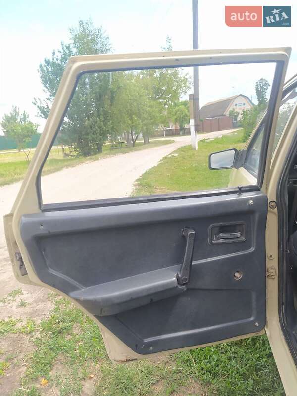 Хэтчбек ВАЗ / Lada 2109 1995 в Сумах