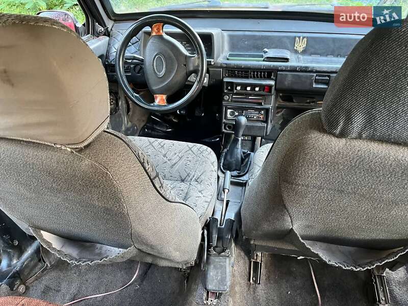 Хэтчбек ВАЗ / Lada 2109 1992 в Рогатине