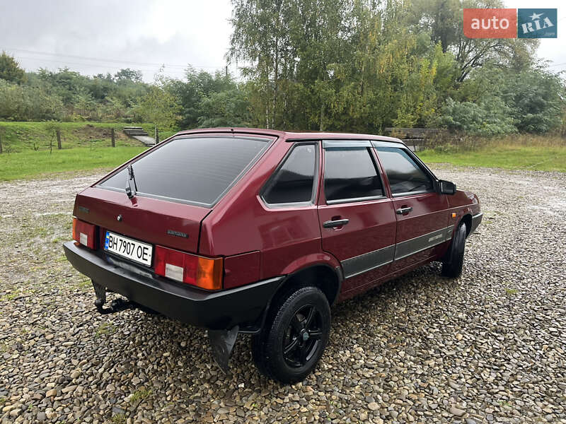 Хэтчбек ВАЗ / Lada 2109 2006 в Испасе