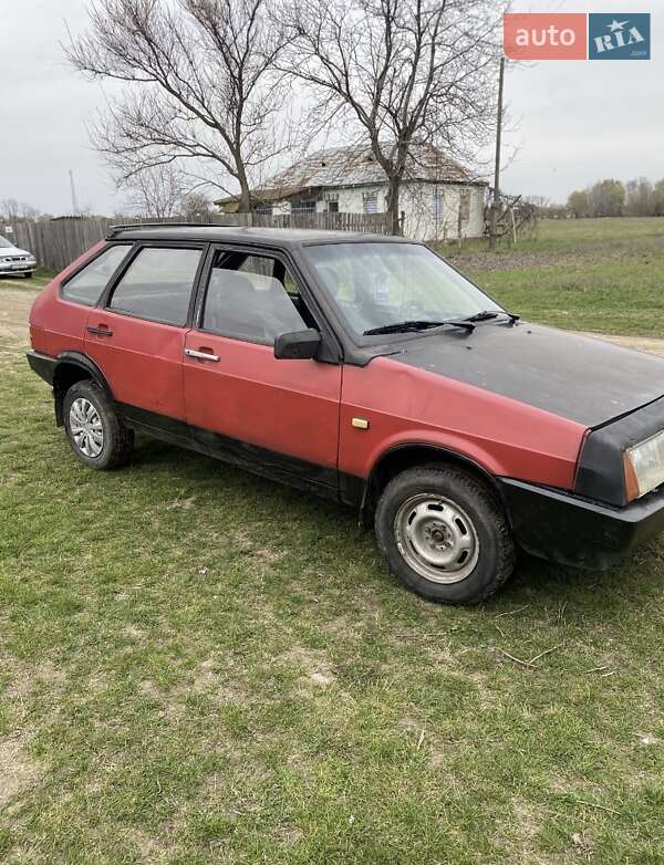 Хэтчбек ВАЗ / Lada 2109 1988 в Козельце