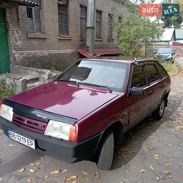Хетчбек ВАЗ / Lada 2109 1998 в Дніпрі