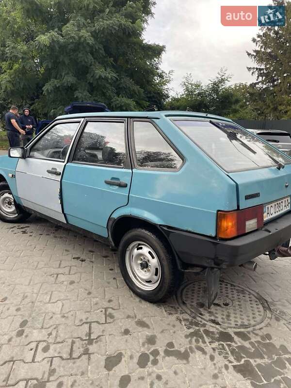 Хэтчбек ВАЗ / Lada 2109 1992 в Горохове