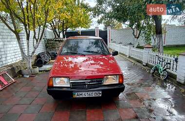 Хэтчбек ВАЗ 2109 1988 в 