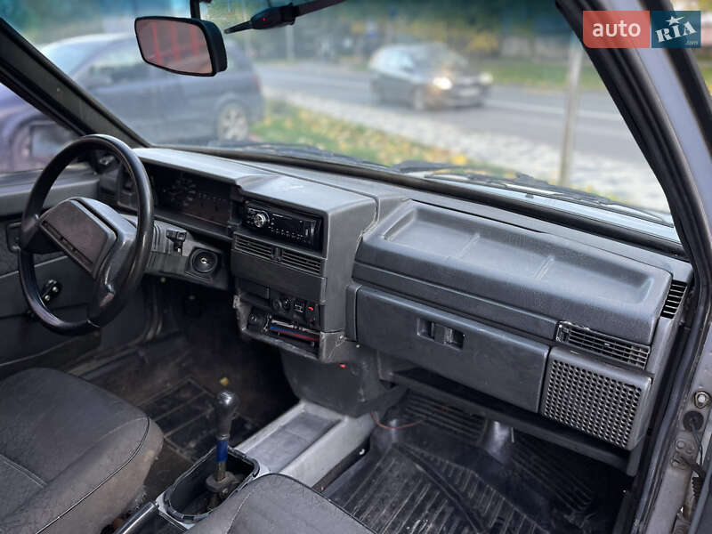 Хэтчбек ВАЗ / Lada 2109 2005 в Ивано-Франковске