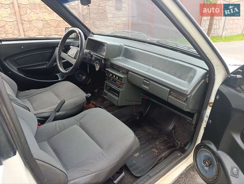 Хэтчбек ВАЗ / Lada 2109 1992 в Харькове