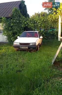 Хетчбек ВАЗ 2109 1987 в  фото 19 Хетчбек ВАЗ 2109 1987 в
