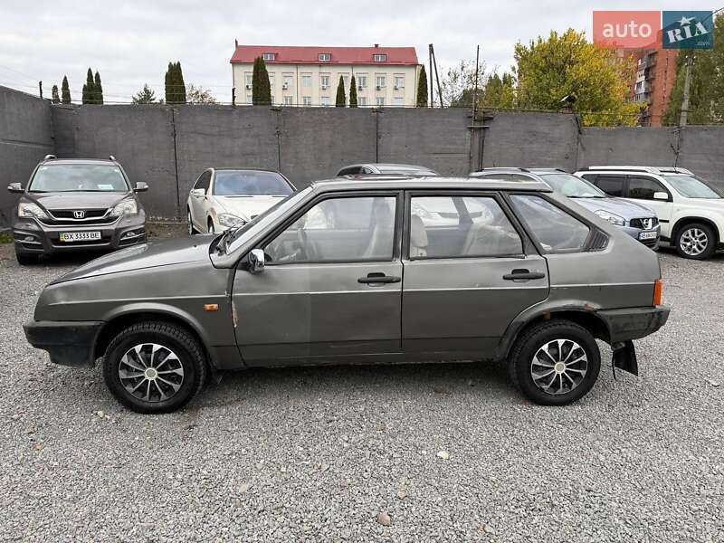 Хэтчбек ВАЗ / Lada 2109 1990 в Хмельницком
