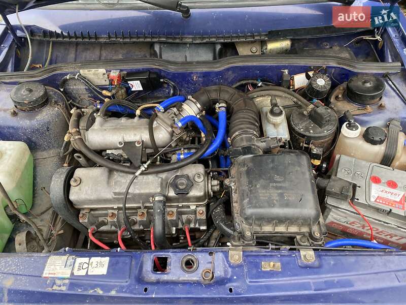 Хетчбек ВАЗ / Lada 2109 2004 в Харкові