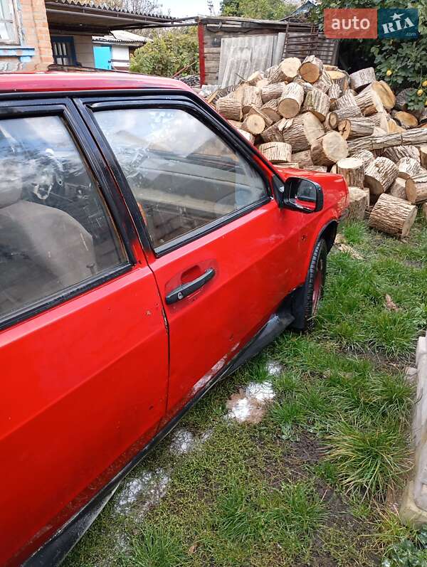 Хэтчбек ВАЗ / Lada 2109 1992 в Помошной