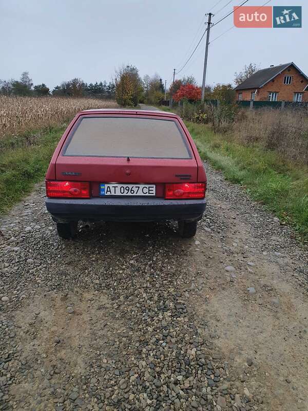 Хетчбек ВАЗ / Lada 2109 1994 в Надвірній фото 3 Хетчбек ВАЗ / Lada 2109 1994 в Надвірній