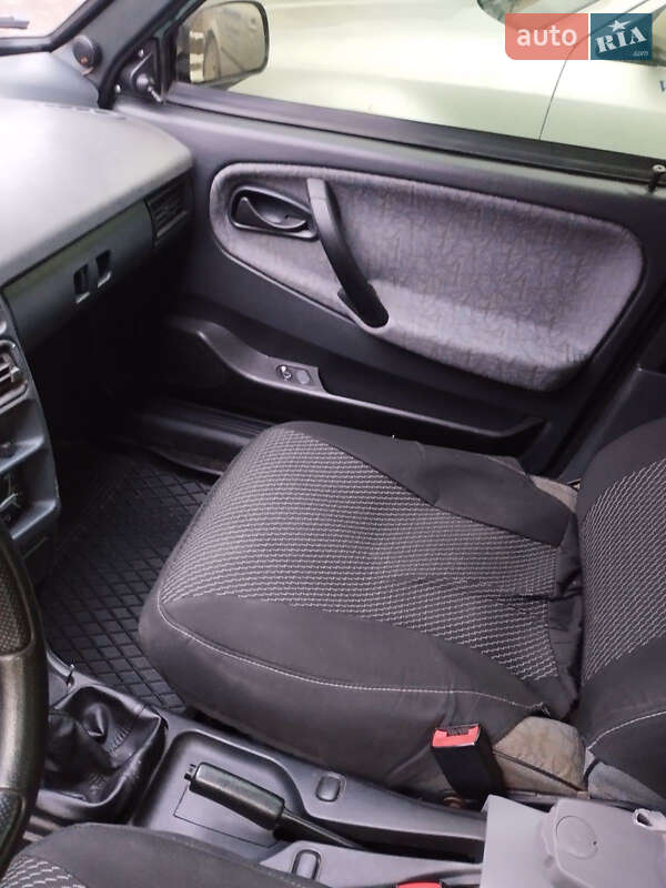 Хэтчбек ВАЗ / Lada 2109 2008 в Мукачево фото 6 Хэтчбек ВАЗ / Lada 2109 2008 в Мукачево