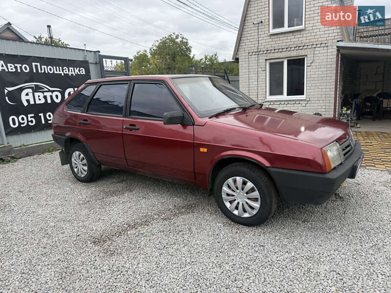 Хетчбек ВАЗ / Lada 2109 2002 в Запоріжжі фото 7 Хетчбек ВАЗ / Lada 2109 2002 в Запоріжжі