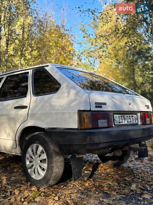 Хэтчбек ВАЗ / Lada 2109 1993 в Зборове фото 2 Хэтчбек ВАЗ / Lada 2109 1993 в Зборове