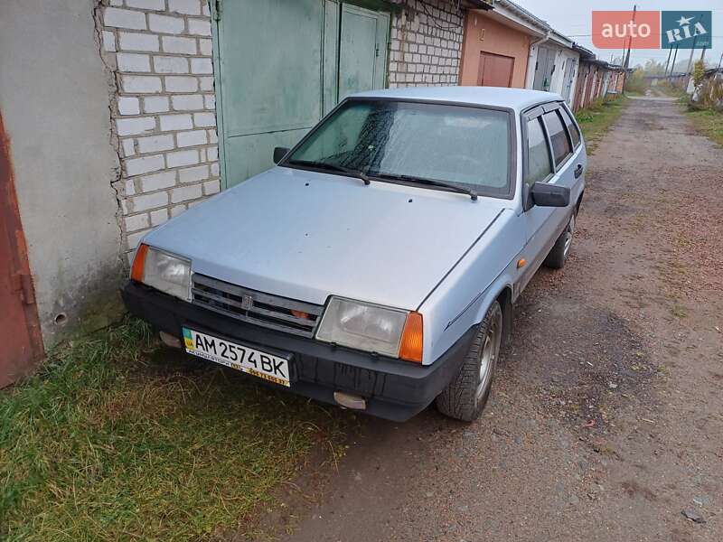 Хетчбек ВАЗ / Lada 2109 2004 в Житомирі фото Хетчбек ВАЗ / Lada 2109 2004 в Житомирі