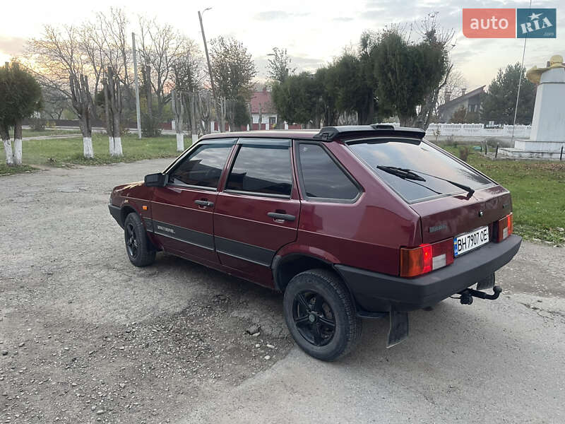Хэтчбек ВАЗ / Lada 2109 2006 в Вижнице фото 4 Хэтчбек ВАЗ / Lada 2109 2006 в Вижнице