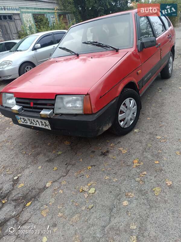 Хэтчбек ВАЗ / Lada 2109 1992 в Мене