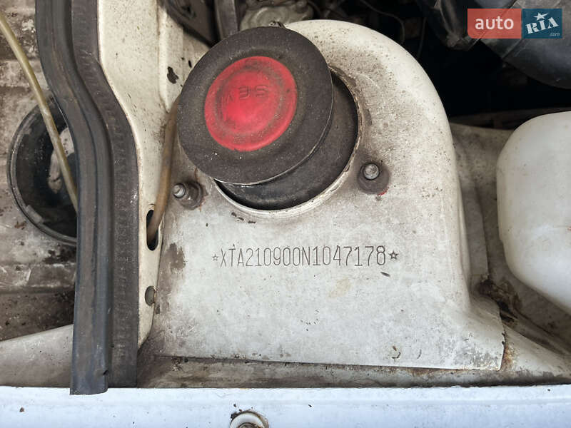 Хэтчбек ВАЗ / Lada 2109 1992 в Бахмаче