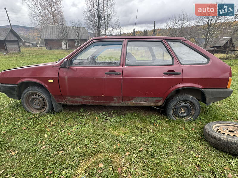 Хэтчбек ВАЗ / Lada 2109 1992 в Коломые