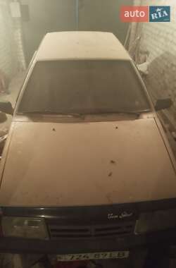 Хэтчбек ВАЗ 2109 1990 в Харькове