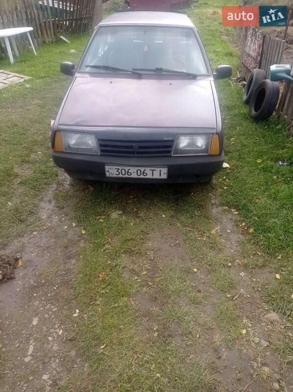 Хетчбек ВАЗ / Lada 2109 1999 в Сколе фото Хетчбек ВАЗ / Lada 2109 1999 в Сколе