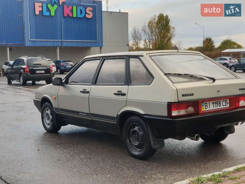 Хетчбек ВАЗ / Lada 2109 2007 в Кременчуці фото 7 Хетчбек ВАЗ / Lada 2109 2007 в Кременчуці