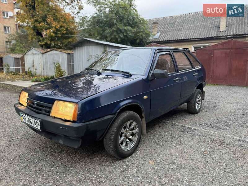 Хэтчбек ВАЗ / Lada 2109 2005 в Виноградове