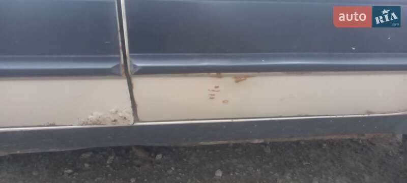 Хэтчбек ВАЗ / Lada 2109 1998 в Киеве фото 4 Хэтчбек ВАЗ / Lada 2109 1998 в Киеве