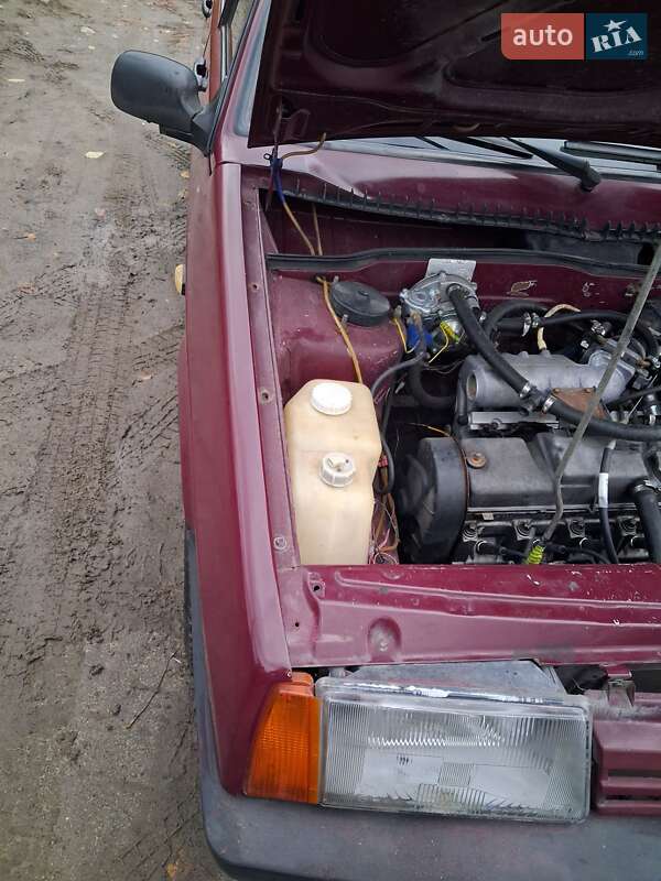 Хэтчбек ВАЗ / Lada 2109 2005 в Гайсине фото 16 Хэтчбек ВАЗ / Lada 2109 2005 в Гайсине