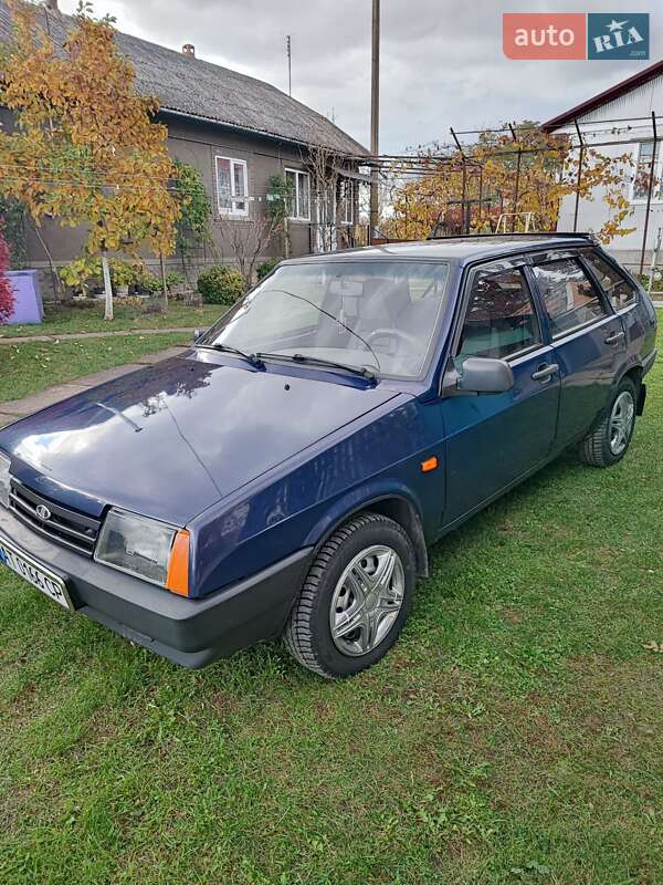 Хэтчбек ВАЗ / Lada 2109 2008 в Мамалыге фото 11 Хэтчбек ВАЗ / Lada 2109 2008 в Мамалыге