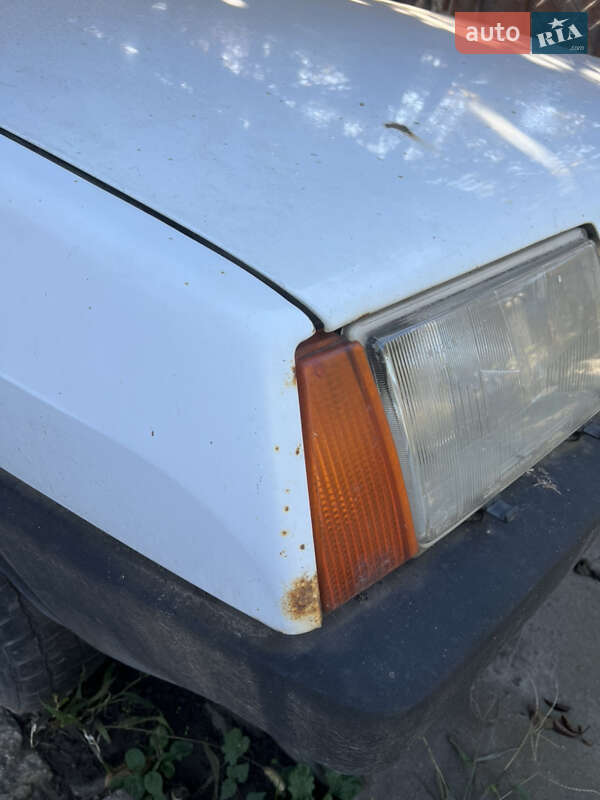 Хэтчбек ВАЗ / Lada 2109 1997 в Запорожье фото 2 Хэтчбек ВАЗ / Lada 2109 1997 в Запорожье
