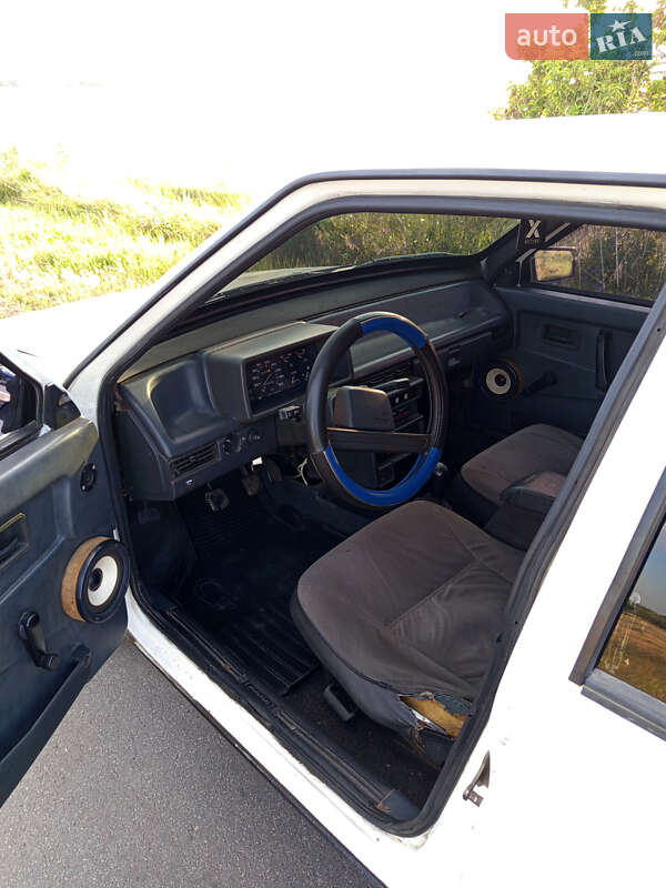 Хэтчбек ВАЗ / Lada 2109 1990 в Полтаве