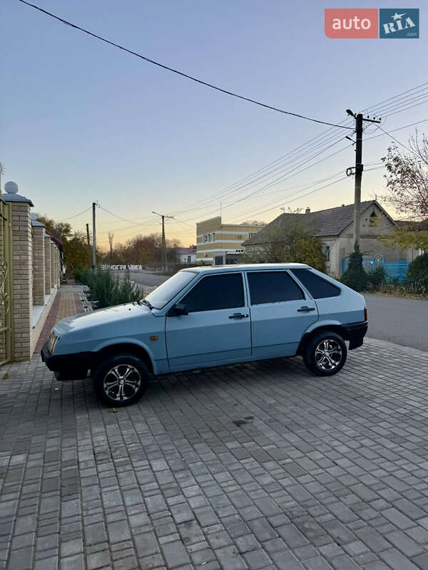 Хетчбек ВАЗ / Lada 2109 2005 в Татарбунарах