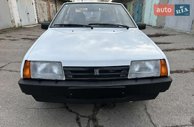 Хэтчбек ВАЗ 2109 2006 в Червоному Донце