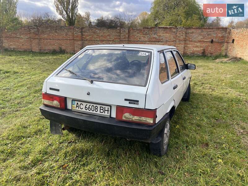 Хэтчбек ВАЗ / Lada 2109 2006 в Владимире фото 2 Хэтчбек ВАЗ / Lada 2109 2006 в Владимире