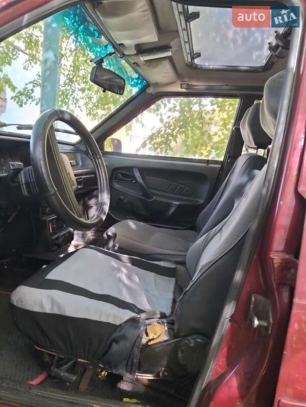 Хэтчбек ВАЗ / Lada 2109 1992 в Черкассах фото 2 Хэтчбек ВАЗ / Lada 2109 1992 в Черкассах