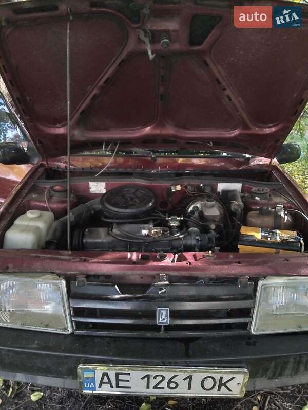 Хэтчбек ВАЗ / Lada 2109 1992 в Черкассах фото 4 Хэтчбек ВАЗ / Lada 2109 1992 в Черкассах