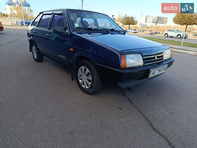 Хэтчбек ВАЗ / Lada 2109 2006 в Кривом Роге